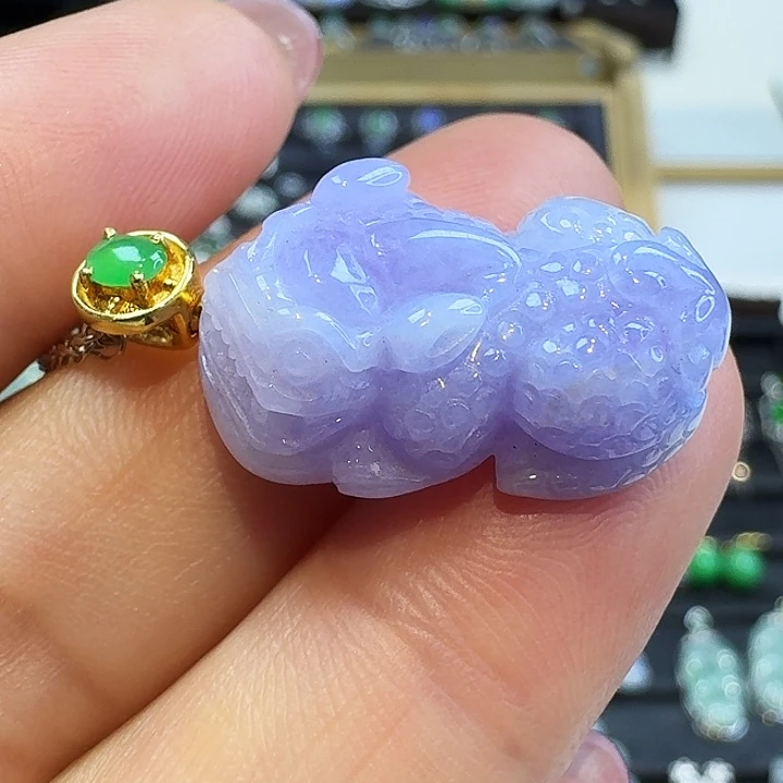 翡翠18K金镶嵌吊坠(不含链)貔貅