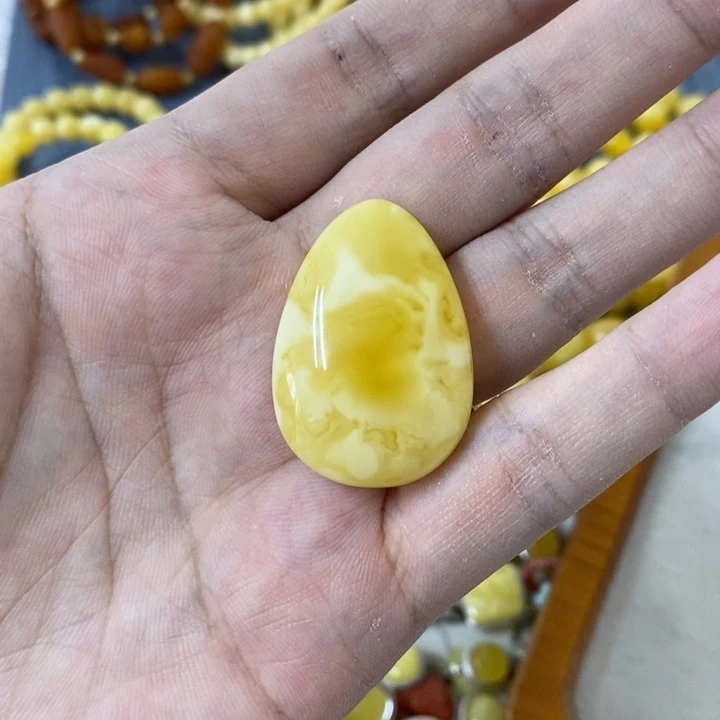 未镶嵌蜜蜡裸石吊坠