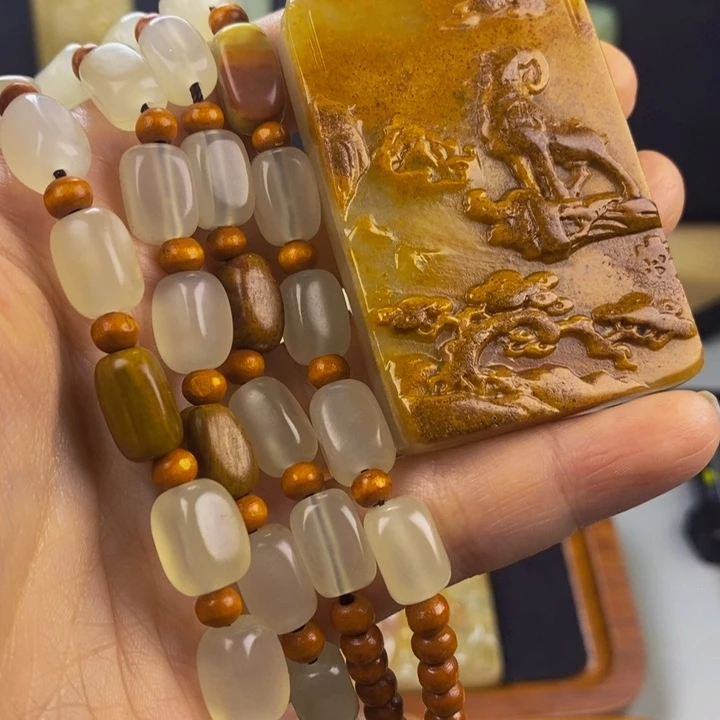 瀚***爷新疆昆仑山料 守 护 牌