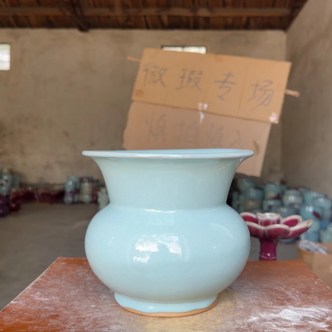 摆件郑家钧瓷摆件微瑕