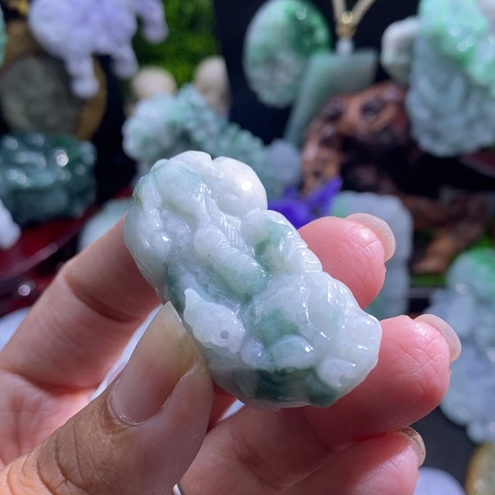 【闪购商品】颈饰未镶嵌翡翠貔貅