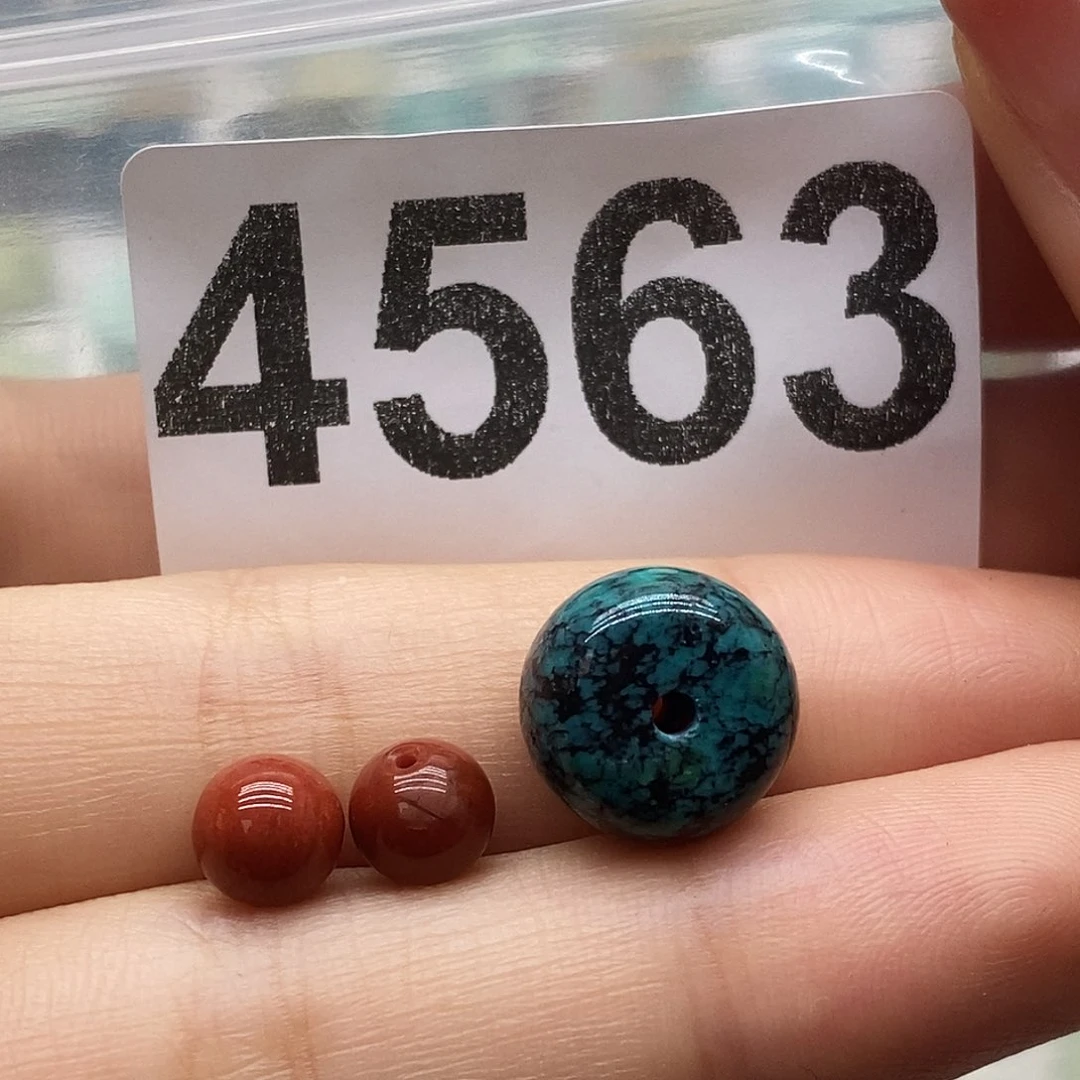 南红玛瑙未镶嵌颈饰