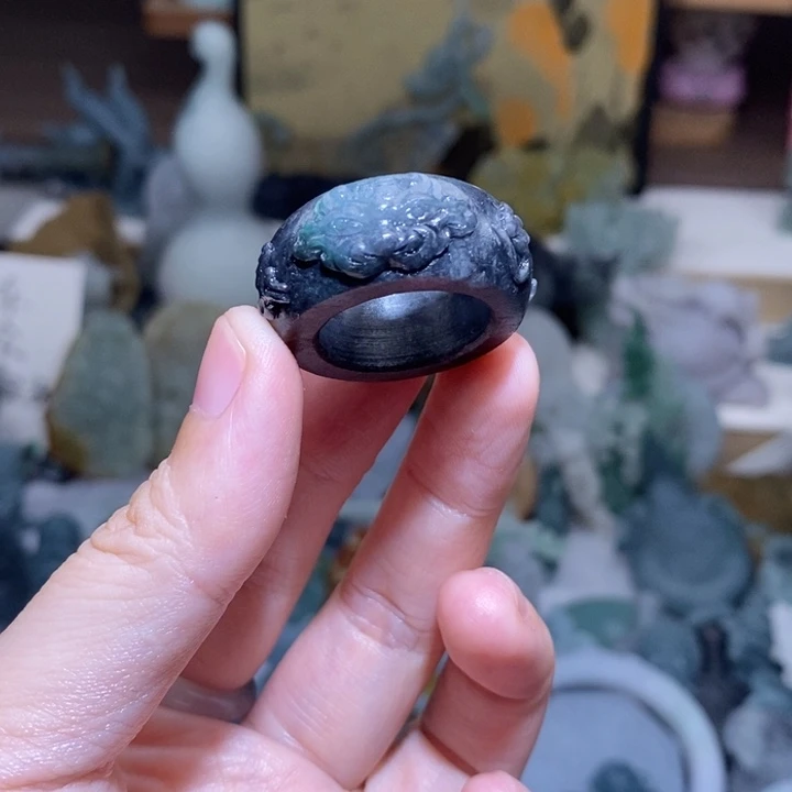 定制翡翠未镶嵌翡翠