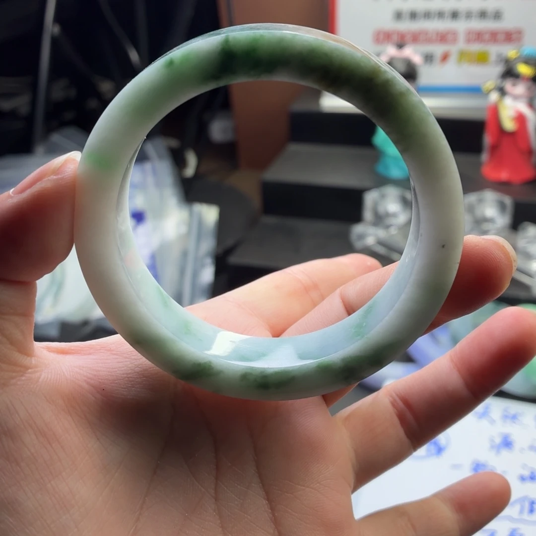 未镶嵌翡翠定制翡翠