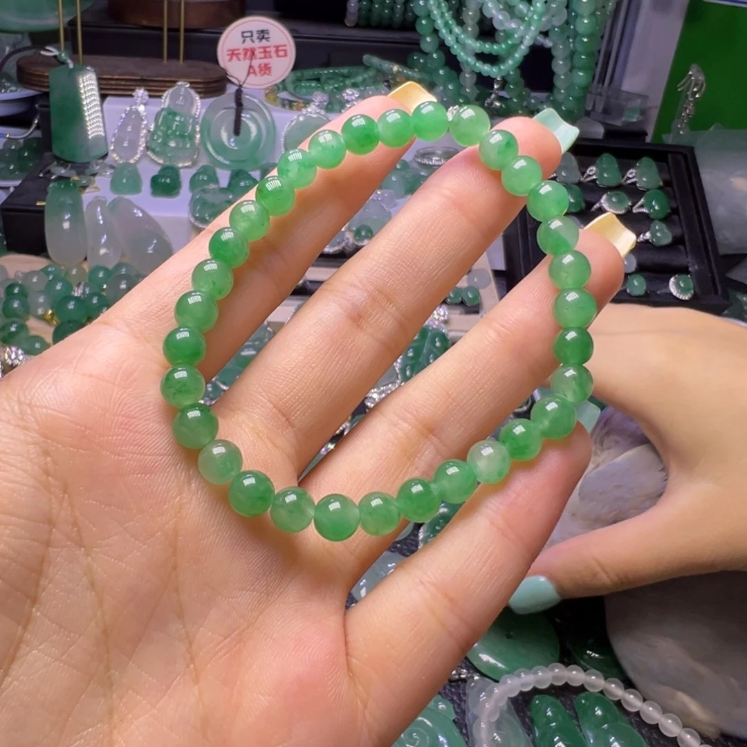 侑***1石英质玉（非洲翠）未镶嵌颈饰