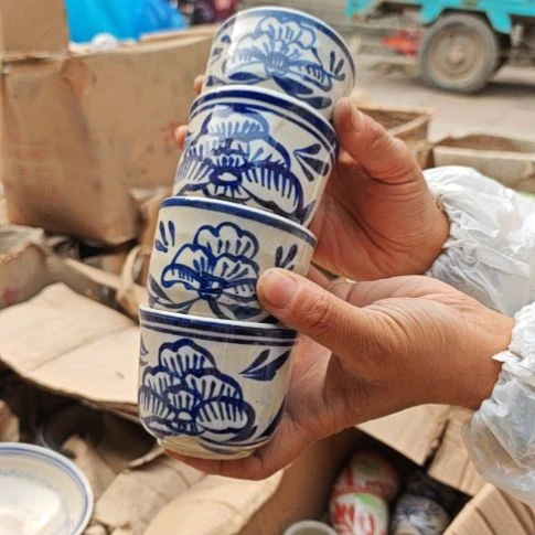 库存微瑕手绘杯子四个