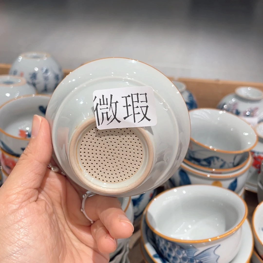 釉下手绘茶具微瑕