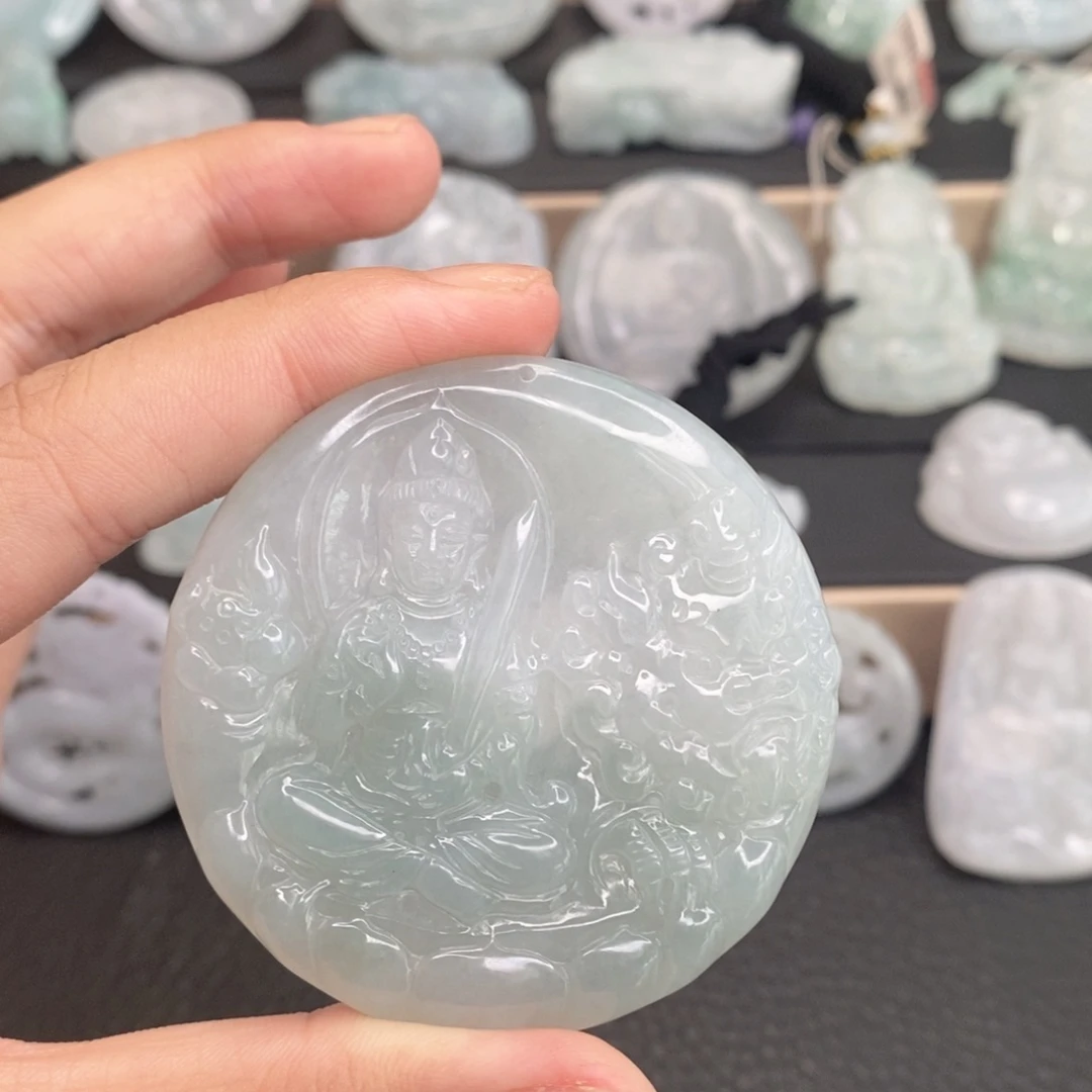 颈饰未镶嵌翡翠文殊