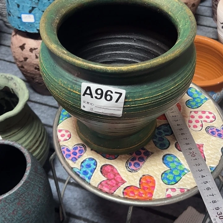 粗陶盆有孔高19口18