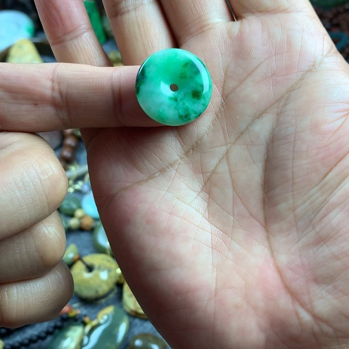 翡翠未镶嵌吊坠(不含链)翱***鸟