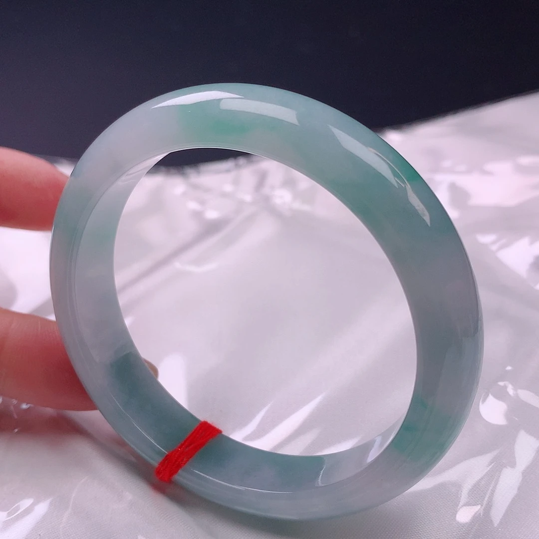 【闪购商品】未镶嵌手镯翡翠56