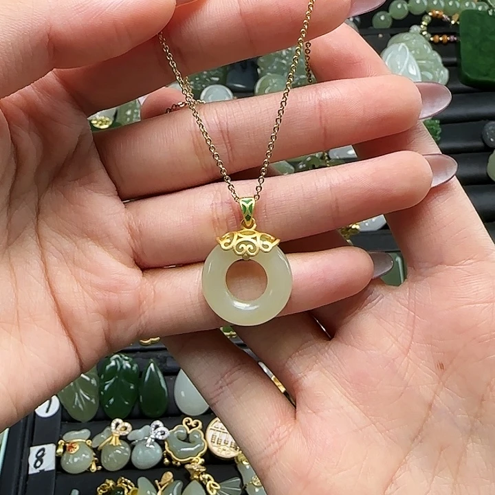 颈饰银S925镶嵌和田玉送链子送绳