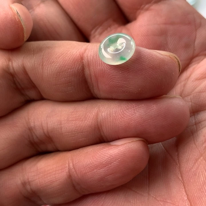 哩***哩未镶嵌定制翡翠翡翠