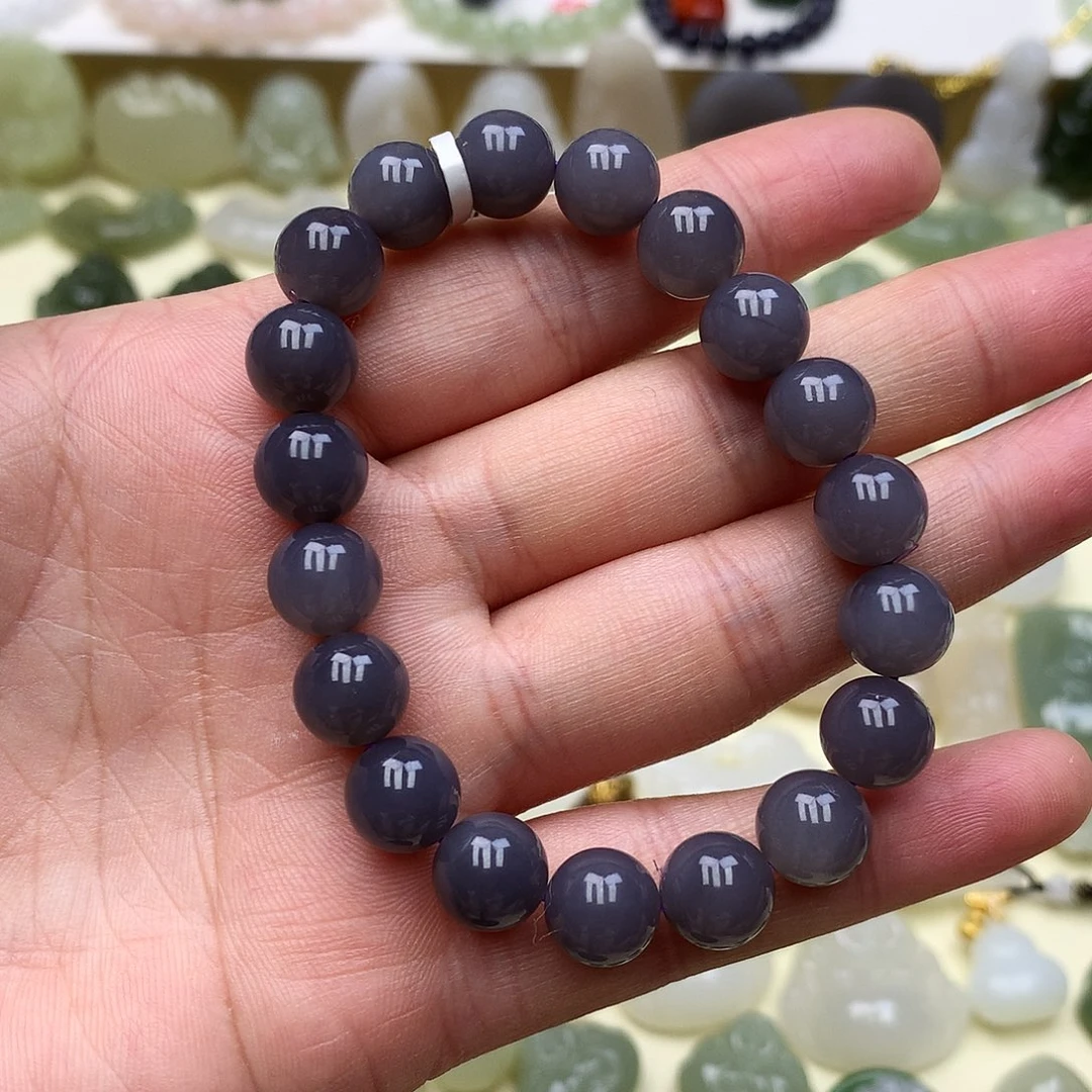 和田玉颈饰未镶嵌秀*