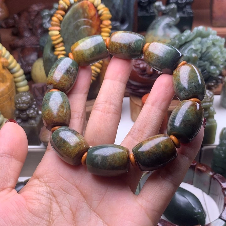 轻***乐手链未镶嵌岫岩河磨玉（透闪石质玉）