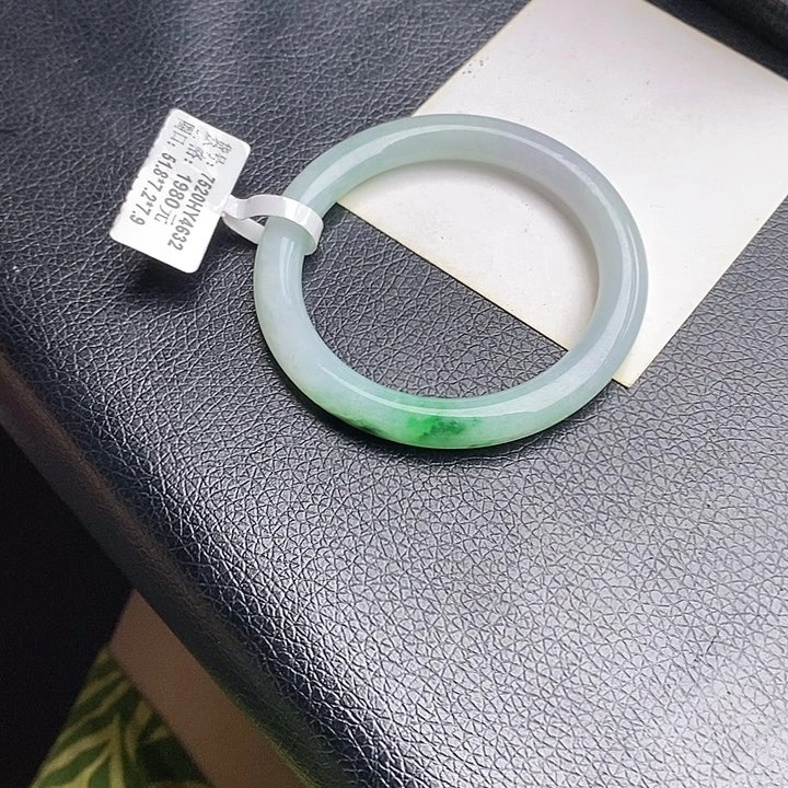 未镶嵌手镯翡翠柠*黄52圆条
