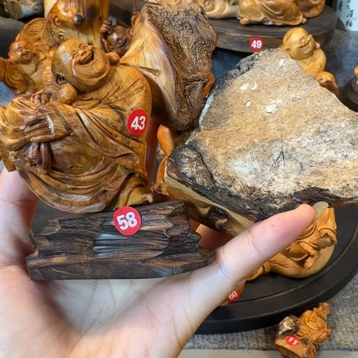 兰**永崖柏摆件手把件等
