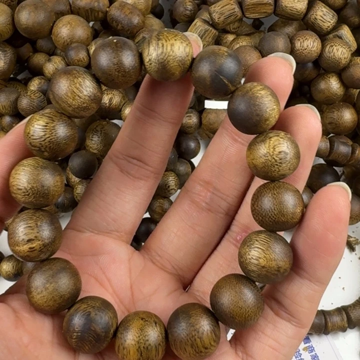 沉香碎屑沉香沉香碎屑沉香14mm单圈14克多样性发一条