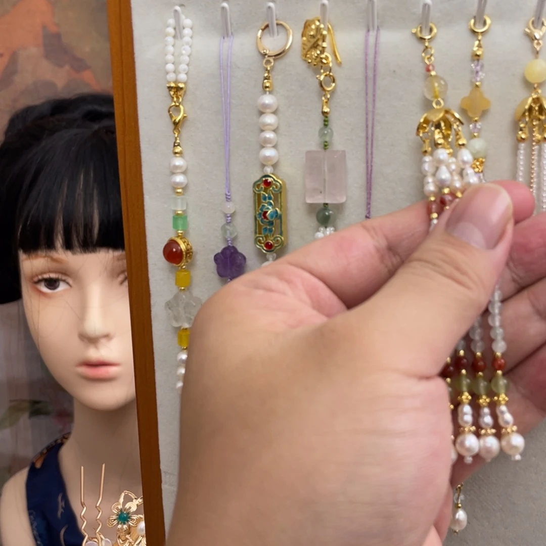 颍***饰醋酸铁合金流苏一个