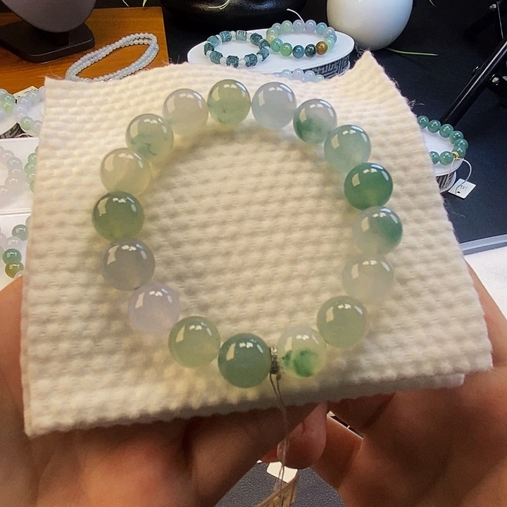 定制翡翠未镶嵌翡翠卡11