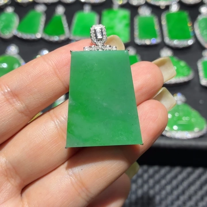翡翠18K金镶嵌吊坠(不含链)117