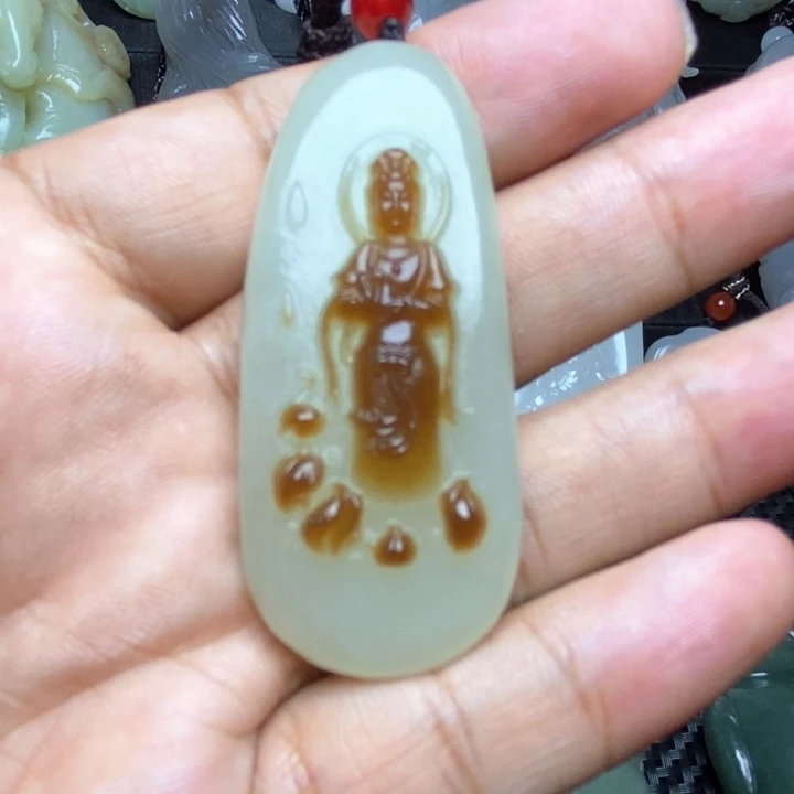 颈饰未镶嵌和田玉