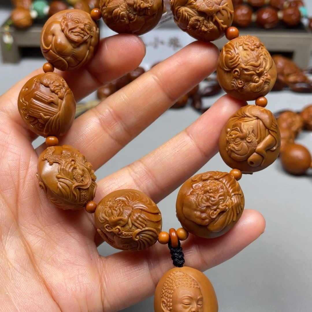 橄榄核吊坠浮雕十八罗汉