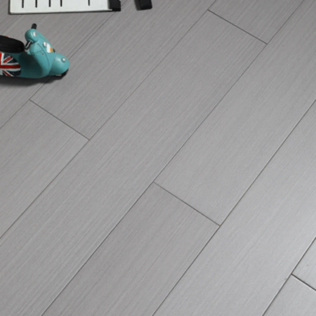 圆盘豆纯实木地板工厂直销室内