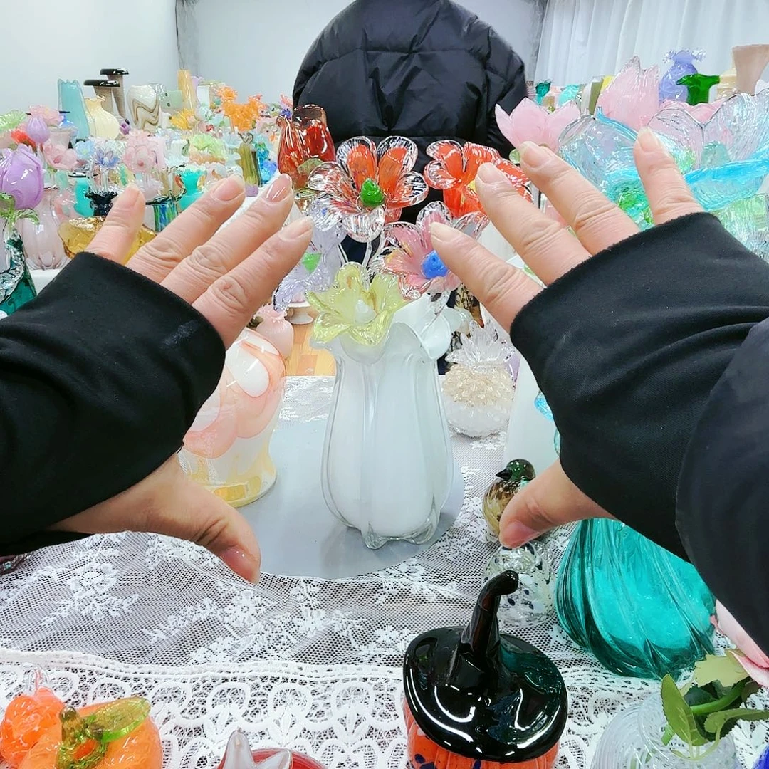 飞****福利不退不換琉璃花瓶藝術品