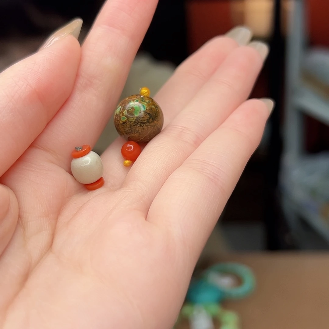 未镶嵌南红玛瑙珠宝奇石