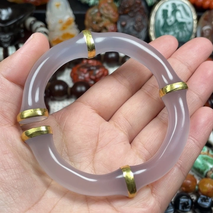 安***然玛瑙/玉髓未镶嵌颈饰