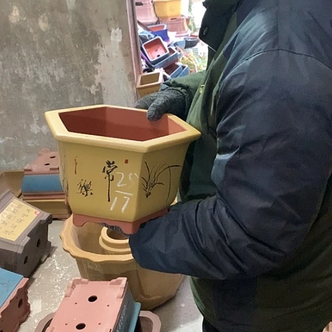 紫砂花盆手工制作