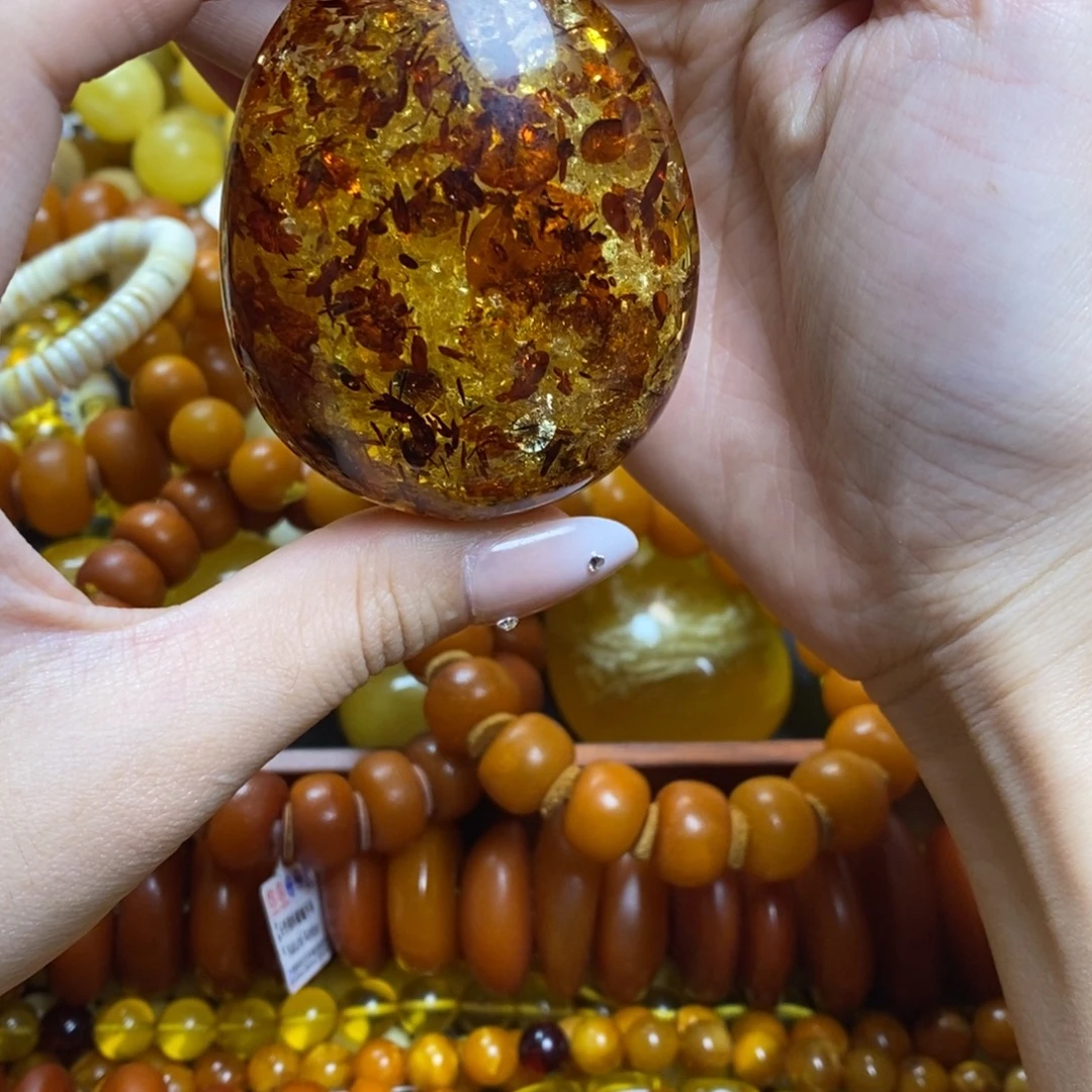 琥珀未镶嵌珠宝奇石蜜蜡