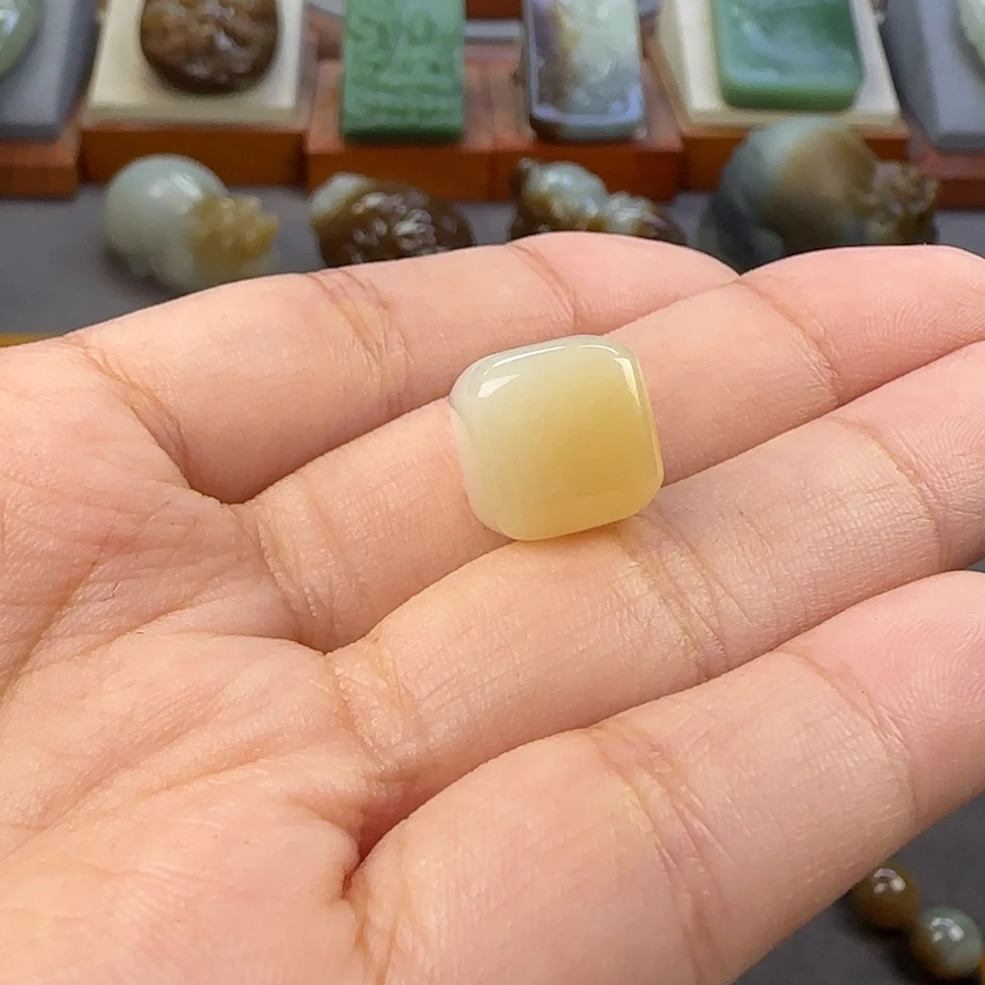 【闪购商品】未镶嵌和田玉定制和田玉