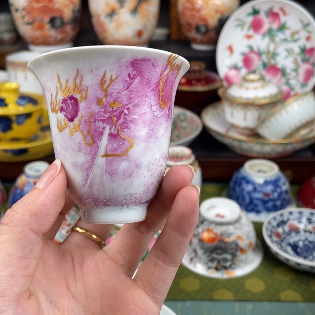 陶瓷的设计师是一个人