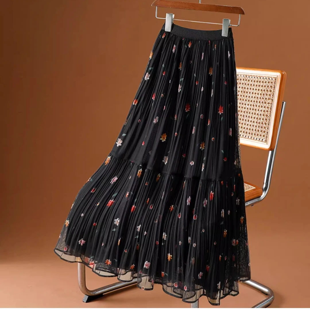 黑色网纱蛋糕裙小碎花半身裙夏季2025新款小个子仙女中长裙百褶裙