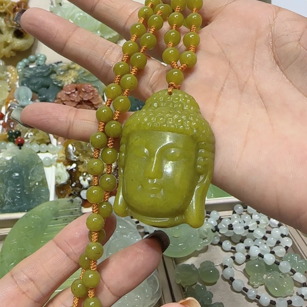未镶嵌蛇纹石玉吊坠