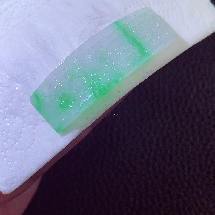 未镶嵌定制翡翠翡翠