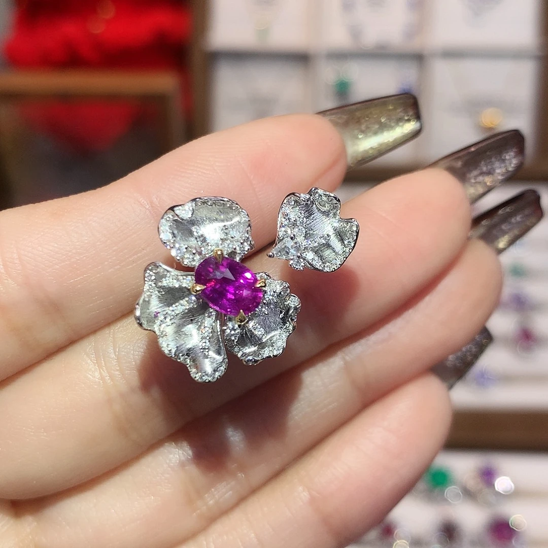 18K金镶嵌彩色蓝宝石戒指1.07ct/天然宝石/七天无理由