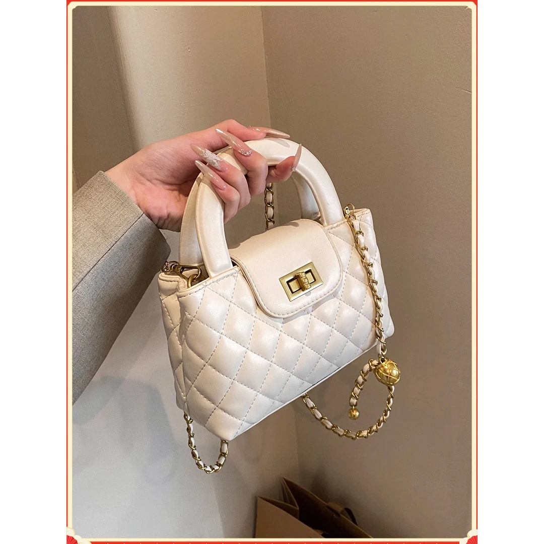 女2025新款春夏时尚手提包通勤单肩斜挎法式小众菱格链条包包W