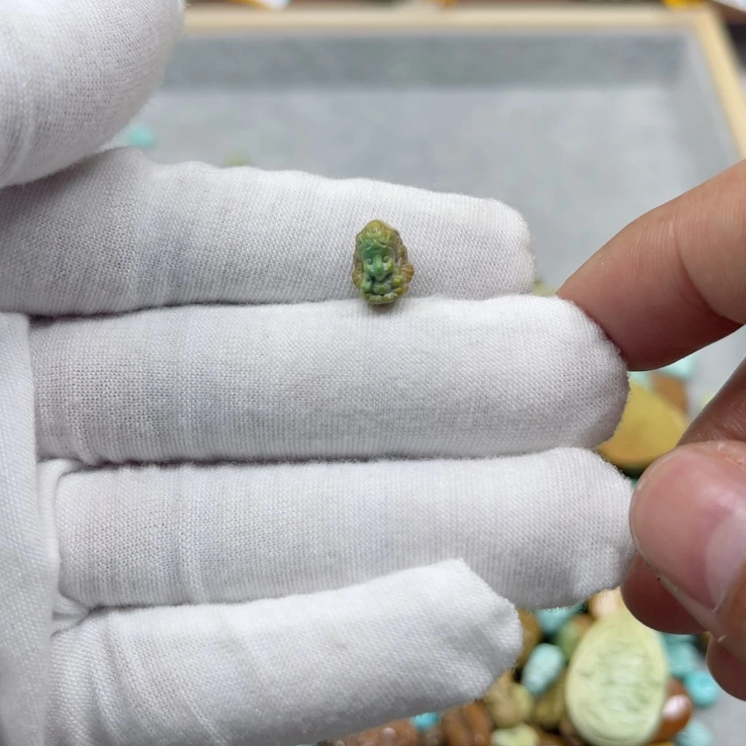 绿松石挂件未镶嵌