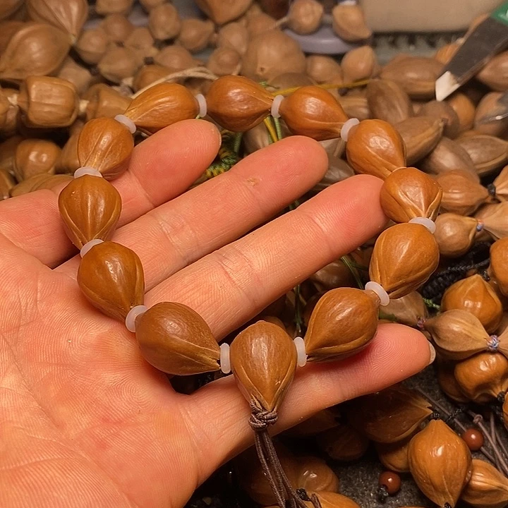 橄榄核手串三面佛手串43