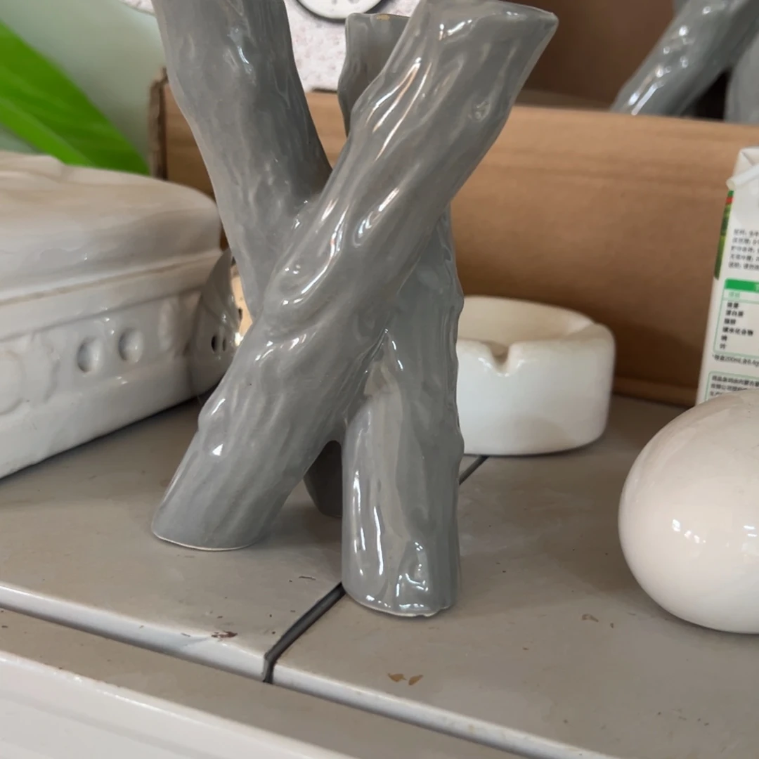 微瑕青花瓷器值得厚爱