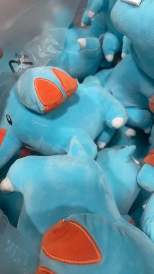 精灵美版毛绒玩具