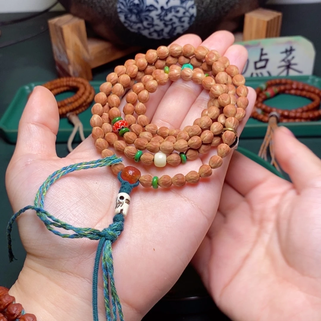 吊坠柏香籽/百香籽499.9莲花