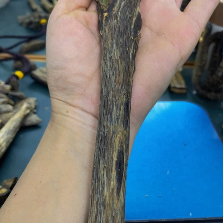 沉香沉香碎屑三*夫千里香虫漏
