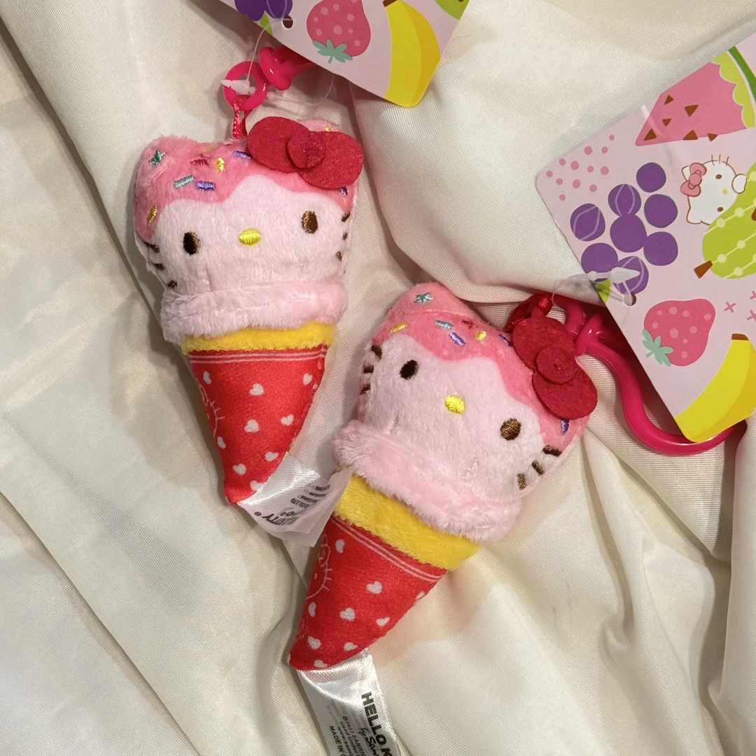 【果的kitty】粉色冰淇凌kitty水滴扣包包挂件