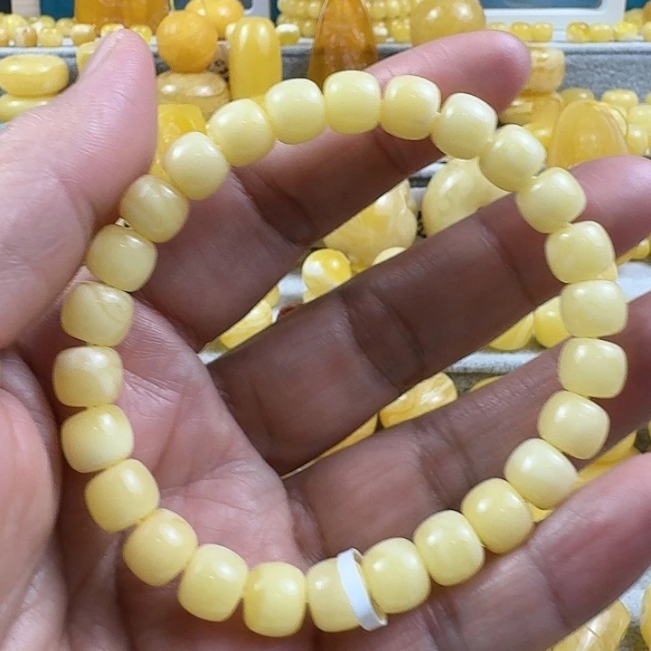 蜜蜡未镶嵌裸石36