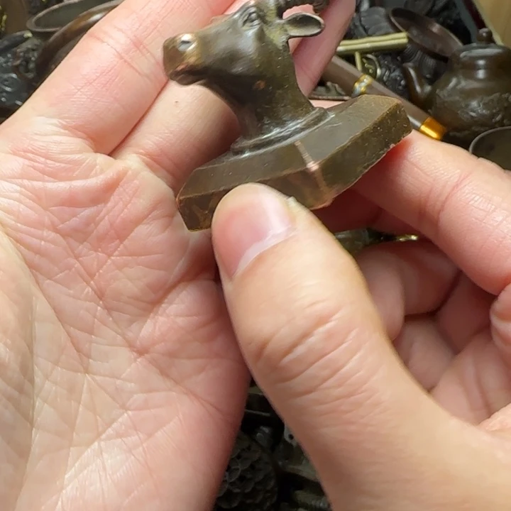 铜器把玩摆件链接