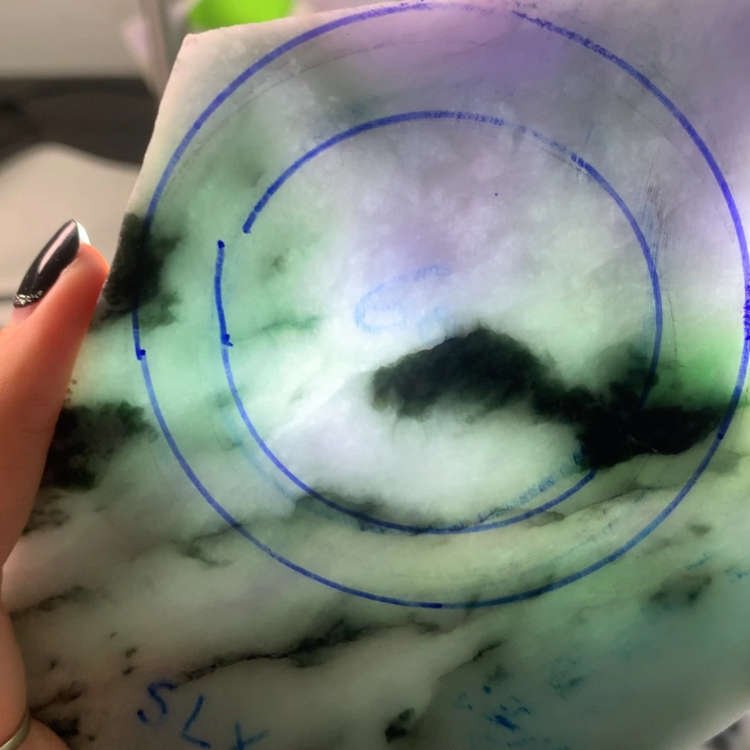 定制翡翠未镶嵌翡翠手镯